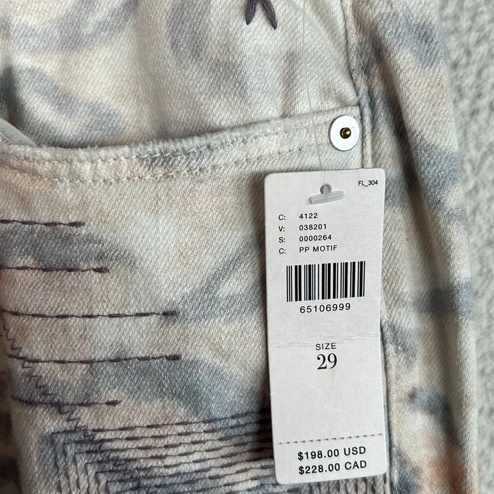 Anthropologie NWT Pilcro slim boyfriend funky jeans - Picture 6 of 14